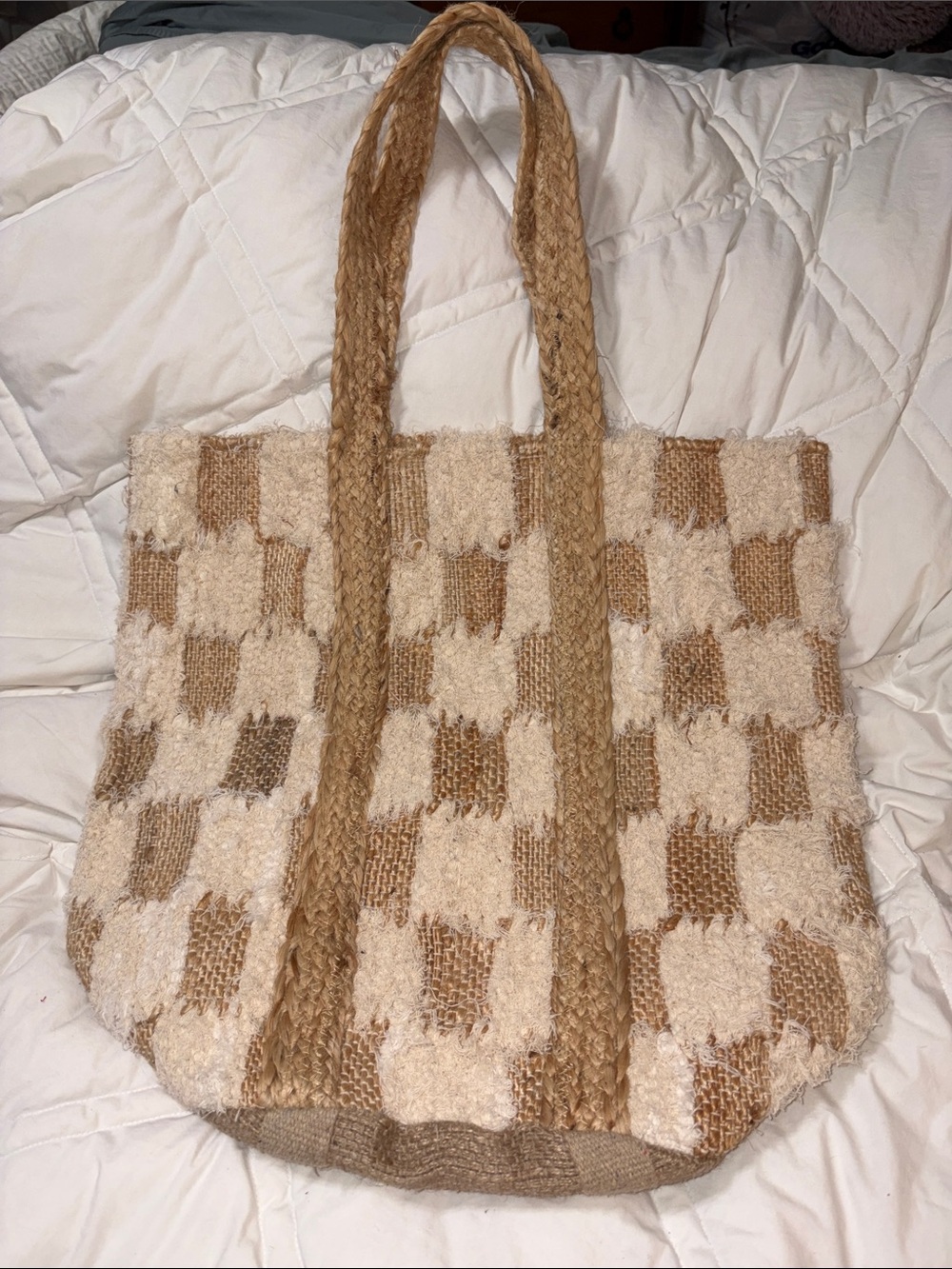 Nwot Venus checkered large  jute Tote Bag